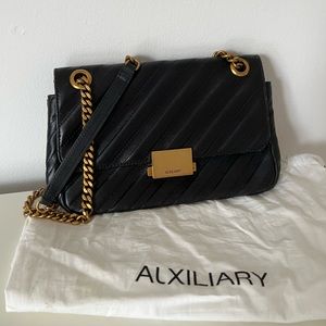 Auxiliary Quilted Black Bag with Gold Chain